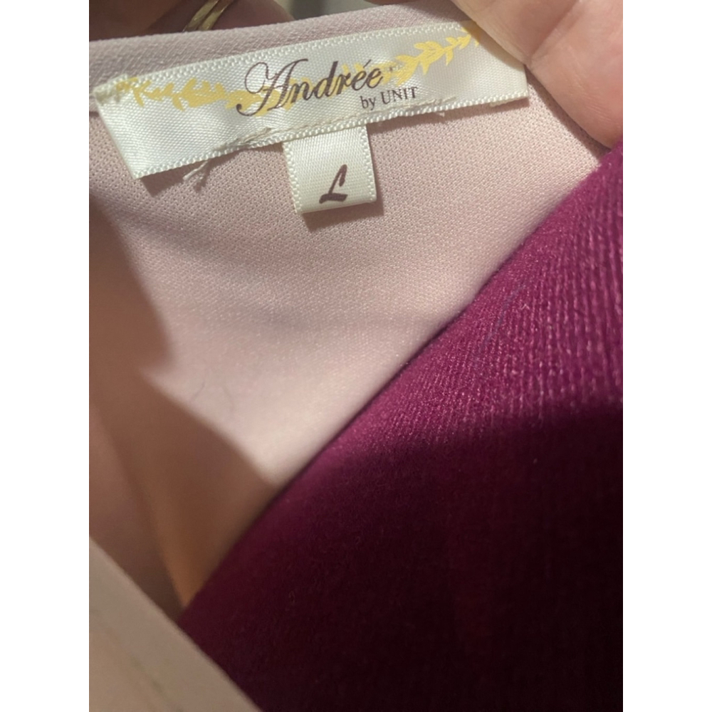 🤩 2 For 25 🤩 Andree by Unit Embroidered Dress - Picture 5 of 5